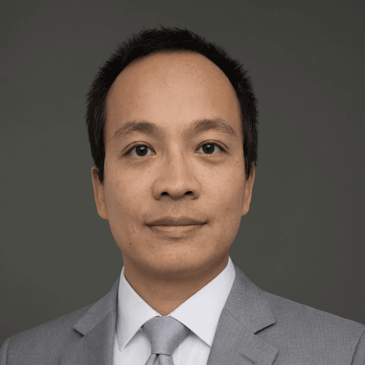 TS. Bạch Quang Vũ  - Chuyên gia nghiên cứu  <br/>
Năng lượng sinh học và phát triển bền vững <br/>
Việt Nam