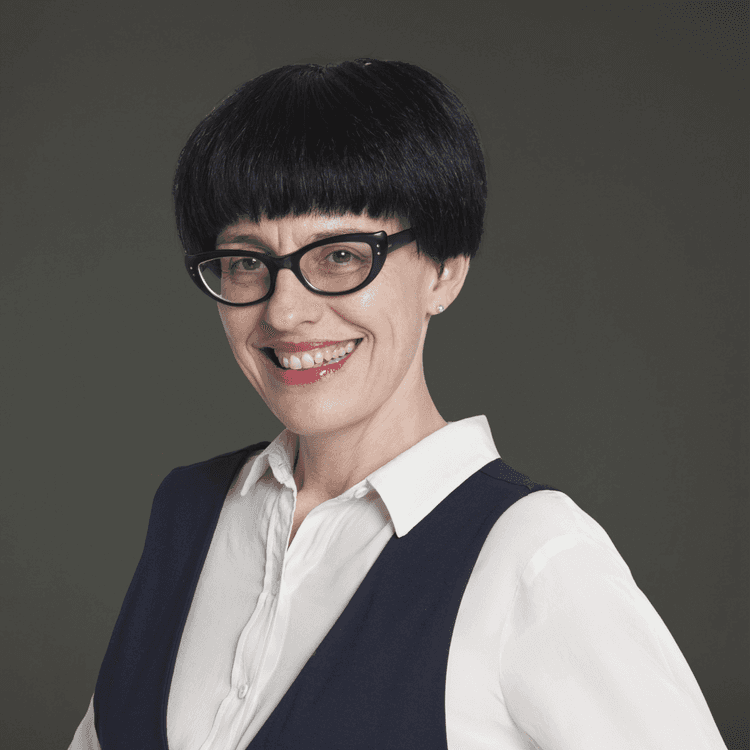 GS. Elena Marchigiani - Giáo sư <br/> Khoa Kỹ thuật và Kiến trúc <br/> Đại học Trieste <br/>Ý