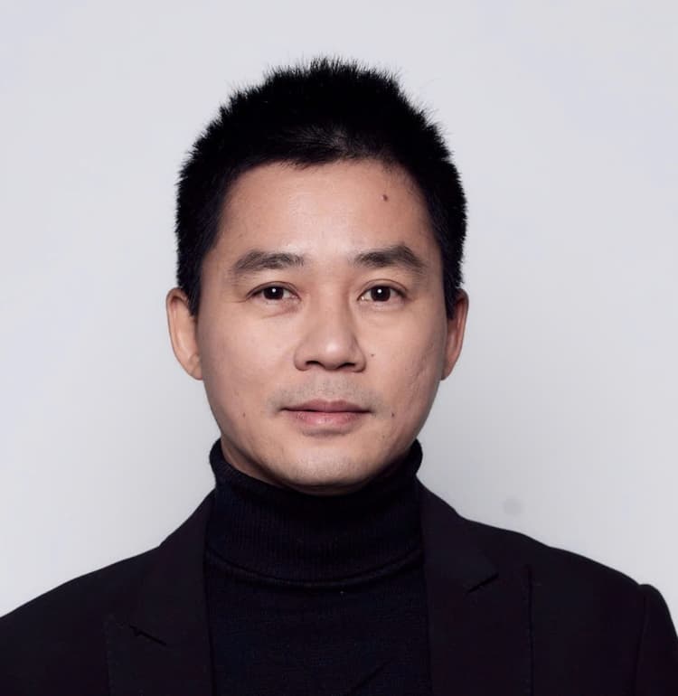 Dr. Nam Le - Senior Lecturer