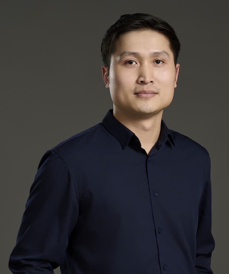 Hoai Nguyen Pham, PhD - Director of Bachelor Program <br/> Smart Mobility and Operation Management