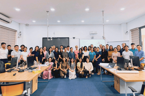 UEH tổ chức lớp bồi dưỡng quốc tế "Teaching and Learning in the Digital Age: Evidence-Informed Pedagogy for Higher Education" 