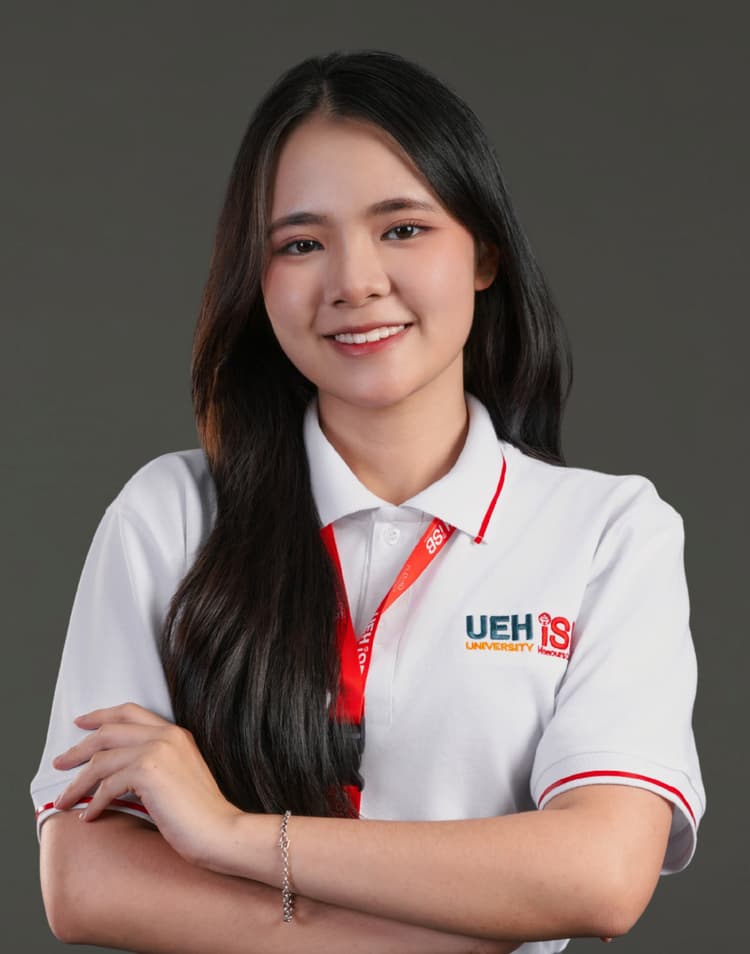 Bùi Thảo Nguyên - PR & Communication
