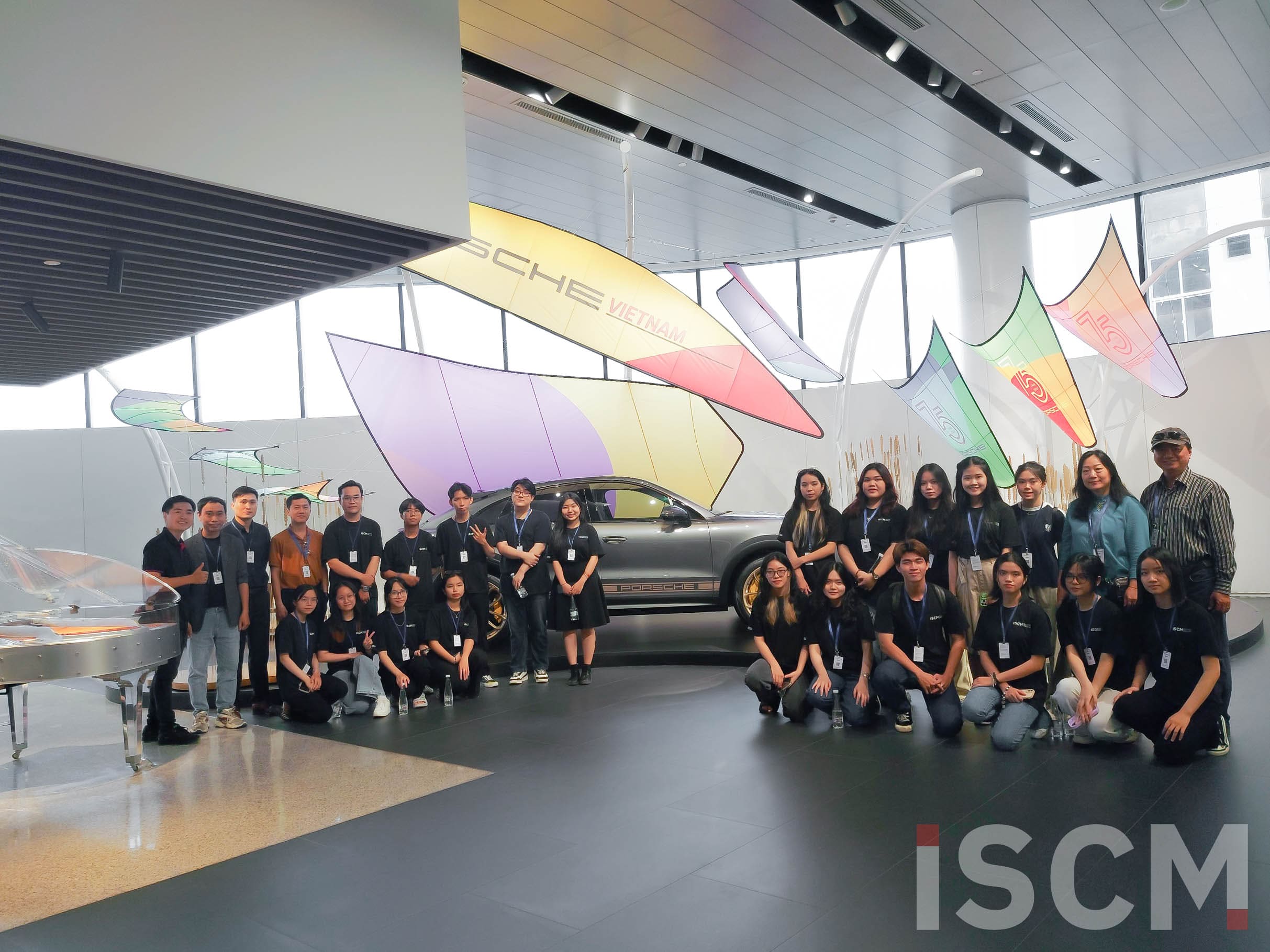 ISCM STUDENTS AND STUDIOLAB ARCHITECTURE COURSE 2: THE EXPLORATION OF PORSCHE CENTRE SAIGON