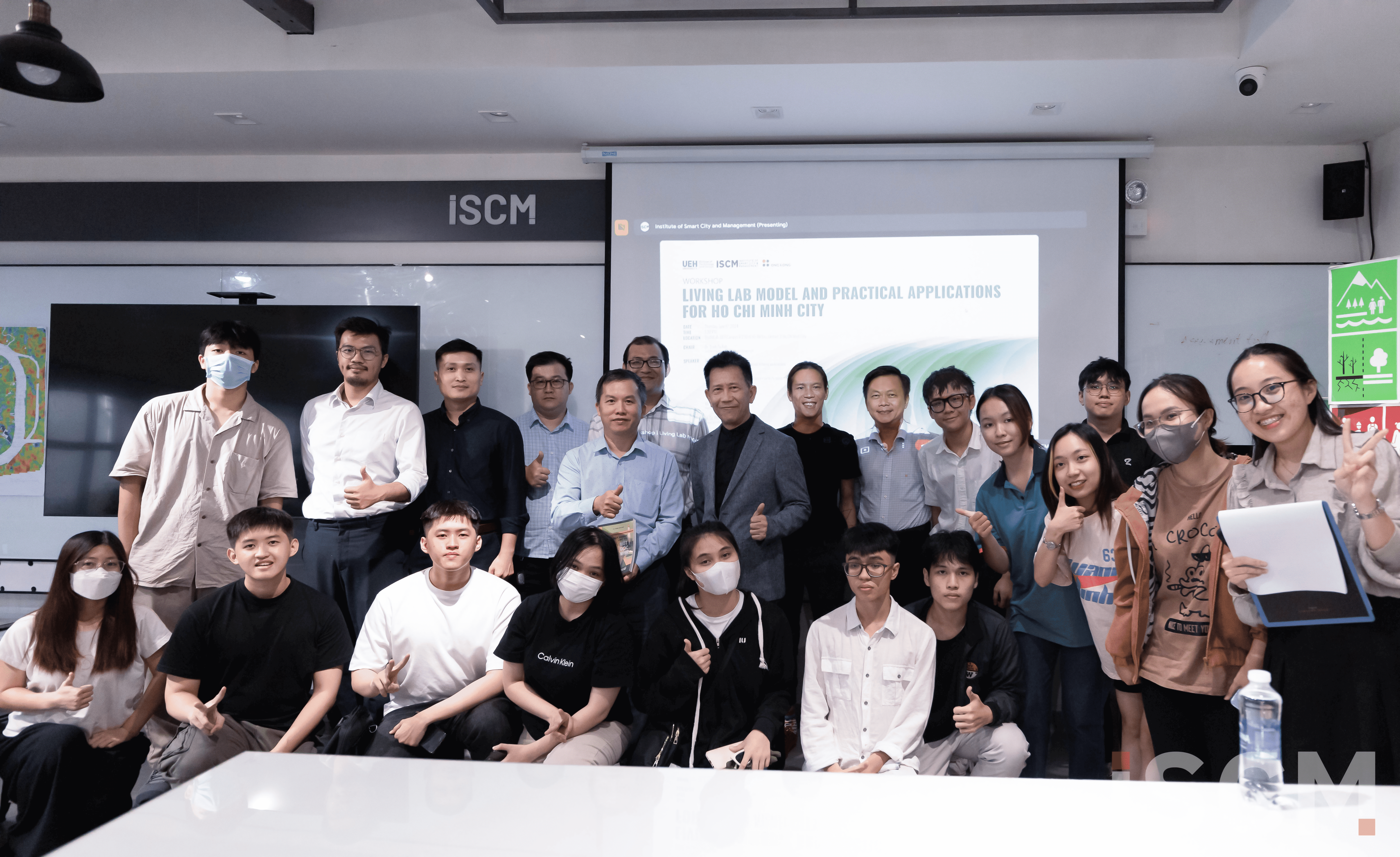 DISCUSSION WITH EXPERTS AT THE WORKSHOP: LIVING LAB MODEL AND PRACTICAL APPLICATIONS FOR HO CHI MINH CITY