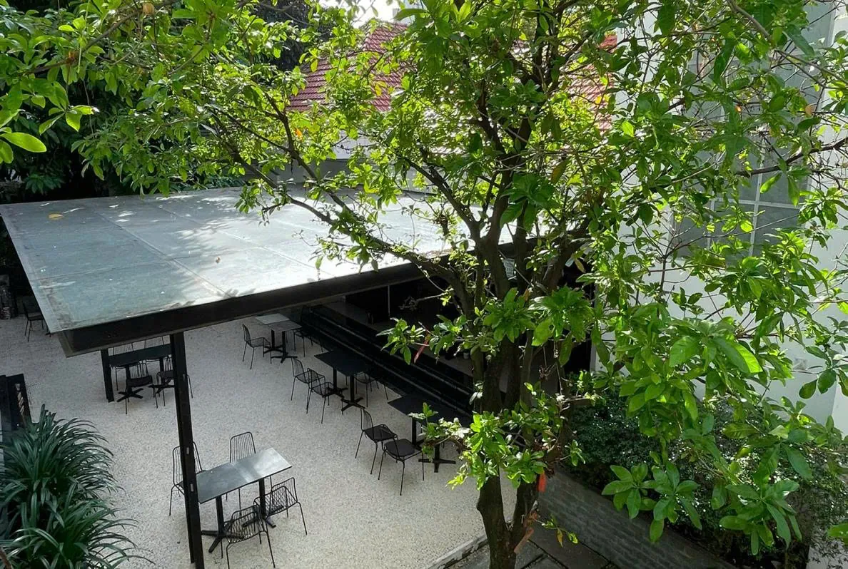 Cafe yard detail after